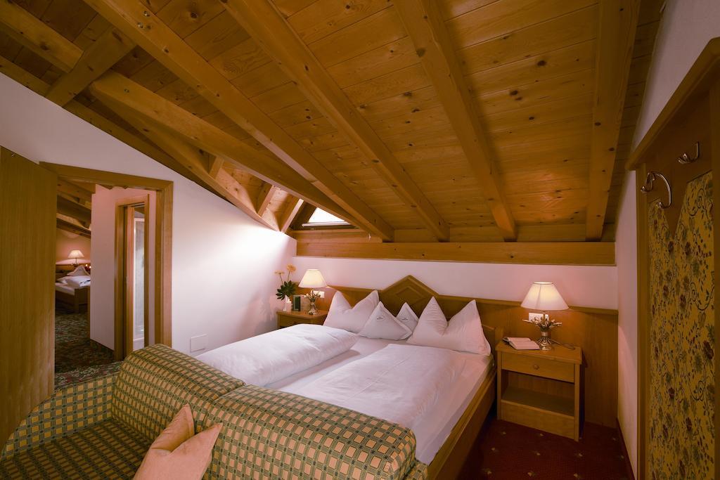 Hotel Bacherhof Maranza Szoba fotó